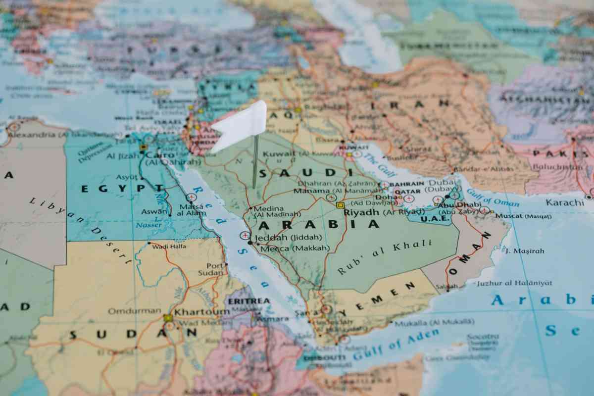 Cartina geografica Arabia Saudita Emirati Arabi