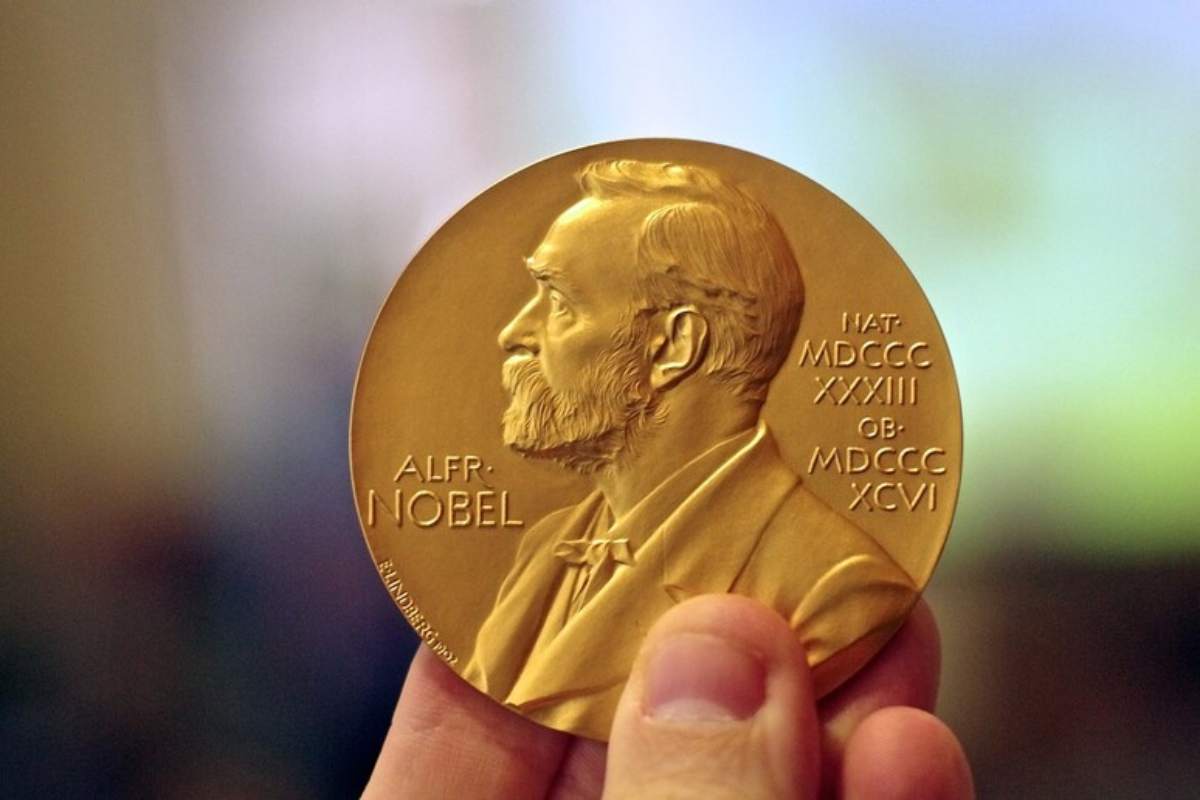 Premio Nobel, somma