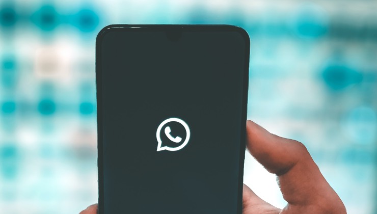 Così l'iPhone leggerà i messaggi di WhatsApp al posto vostro